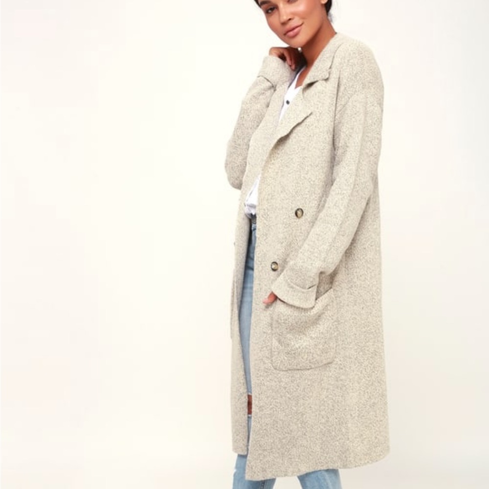 LULUS! Beige sweater jacket.